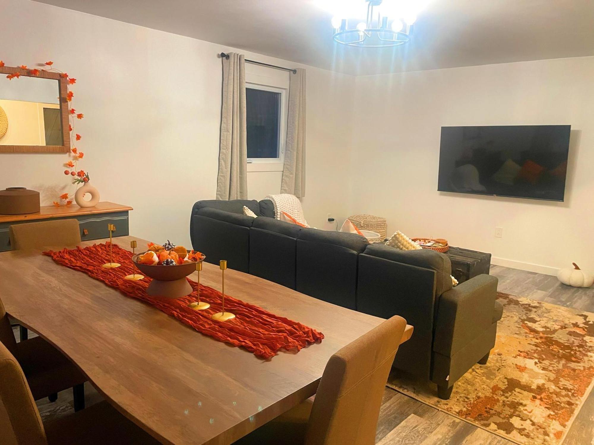 Private Cottage With Huge Private Dog Park! Barrys Bay Экстерьер фото